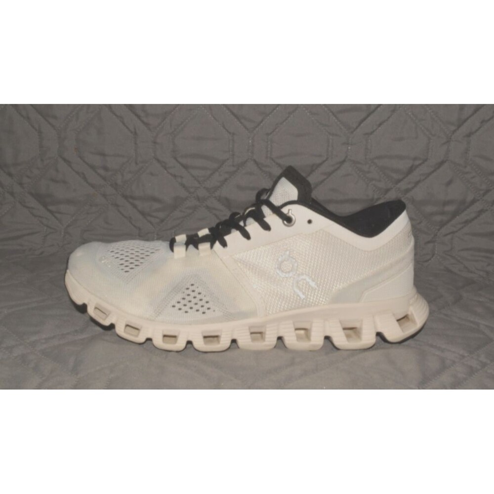 On Cloud X Women's Sz 8 Running Shoes White Black Mesh Sneakers EU 39 Athletic - Picture 4 of 9